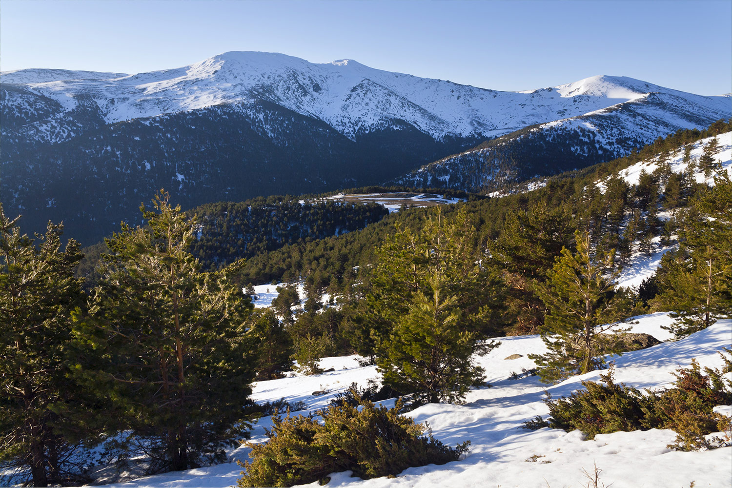 Sierra de Guadarrama con nieve